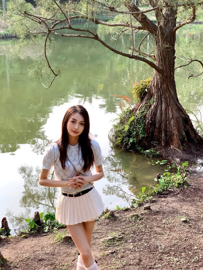 赛博朋克：边缘行者 封面